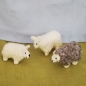 Preview: Schaf hell - handgefilzt - für 10-20cm hohe Figuren